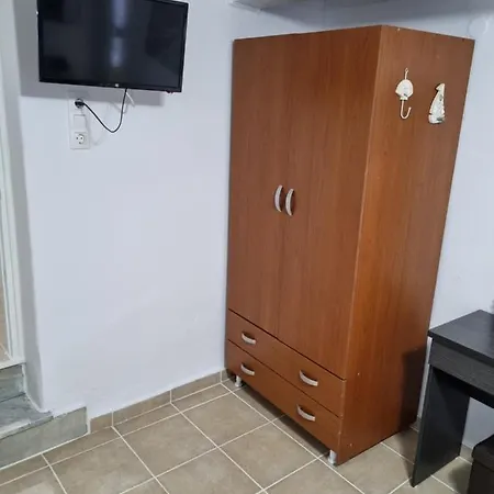 Апартаменты Titika's House *