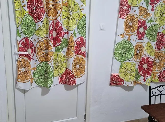 Titika's House Apartament Skiathos